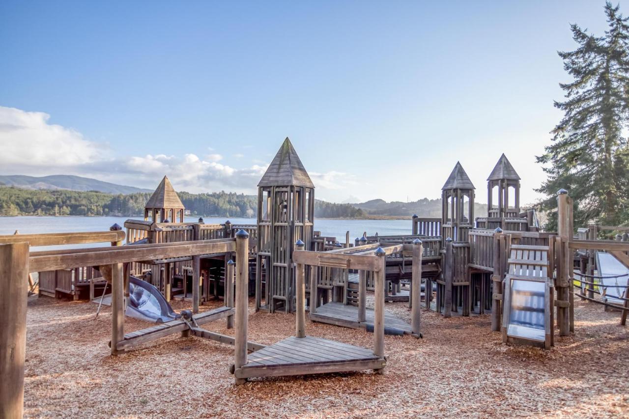 リンカーン・シティー Dock Of The Bay 108ヴィラ エクステリア 写真